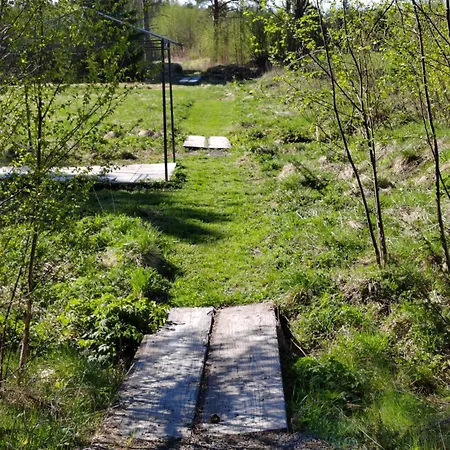 Puumajamajoitus Maaseudulla